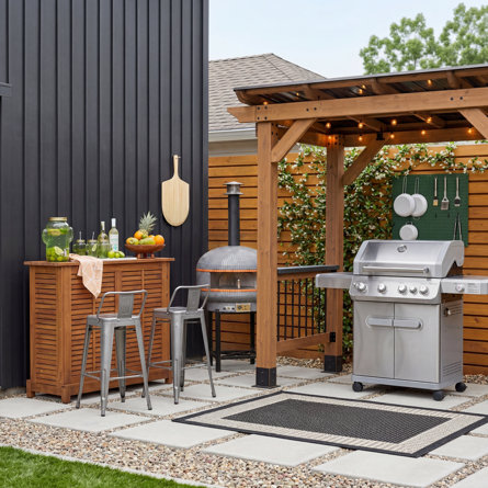 Grill & bar 