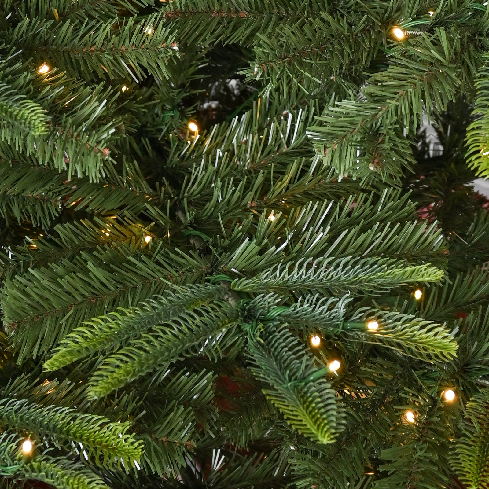 Pre-Lit Christmas Tree, 5'