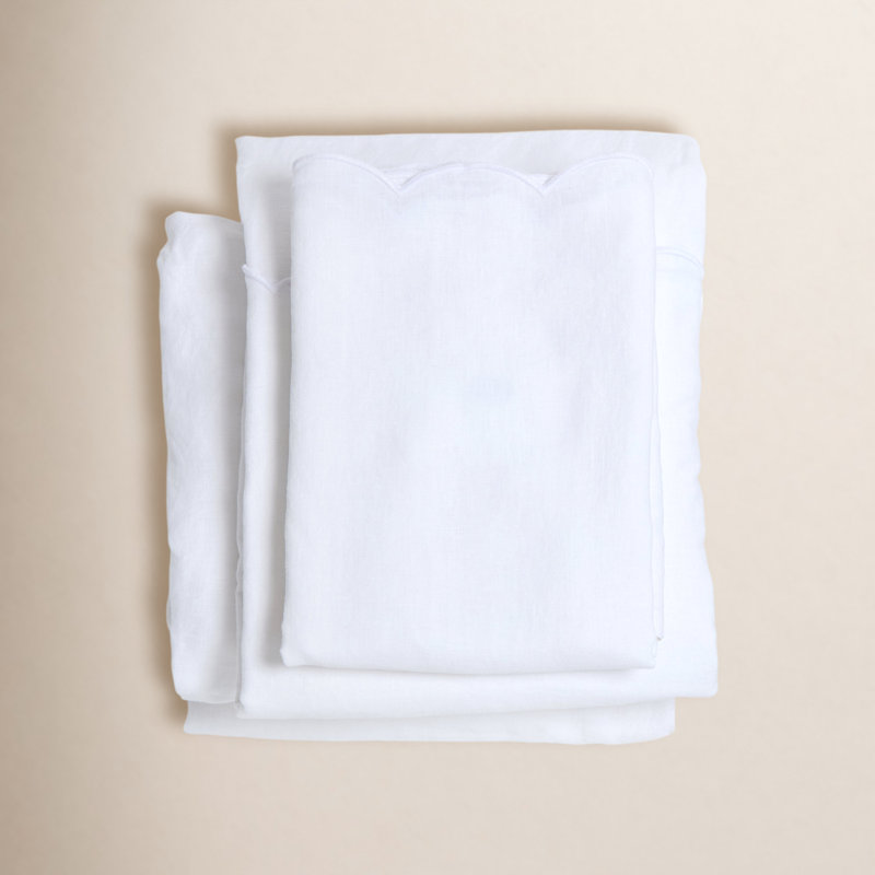 Kelly Bamboo Sheet Set, White, CalKing Sheet + 2 Pillowcases