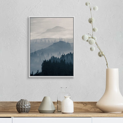 Reproduction de photo sur toile, "Blue Mountains I" par PhotoINC studio