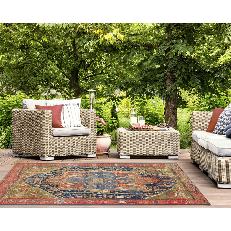 Matthies Power-Loom Indoor/Outdoor Rug, Rectangle 7'10" x 9'10"