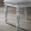 Ensemble de salle à manger 5 pièces Geovany Iris, table à piédestal ronde avec 4 chaises, blanc vieilli et gris