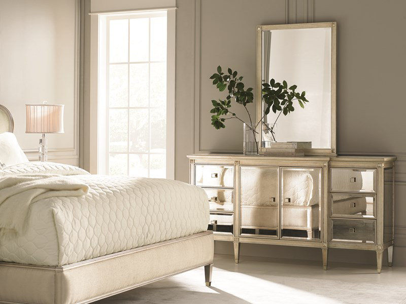 Caracole Classic 6 - Drawer Dresser