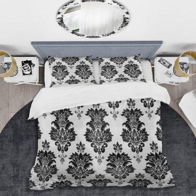 White Black Damask Elegance II - Glam Duvet Cover Set