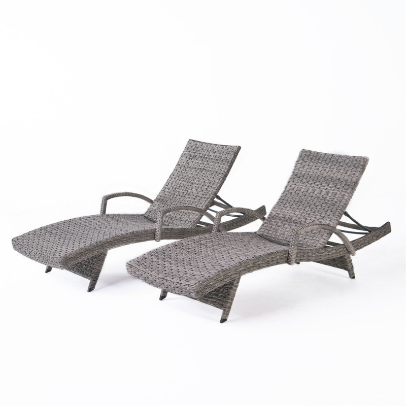CRETE WICKER CHAISE LOUNGE