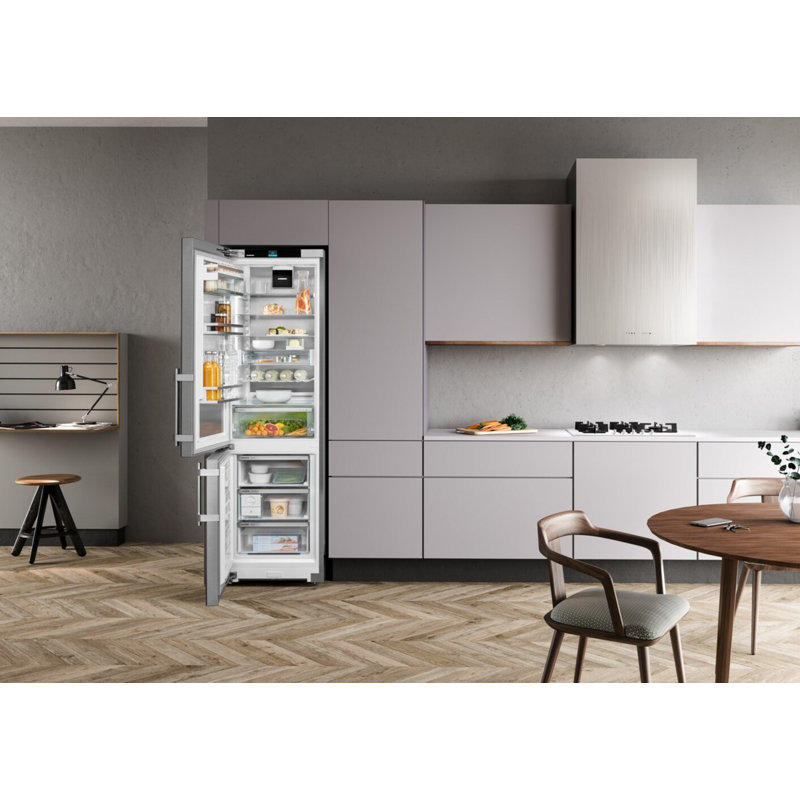 Combined Fridge-Freezers With Easyfresh And Nofrost