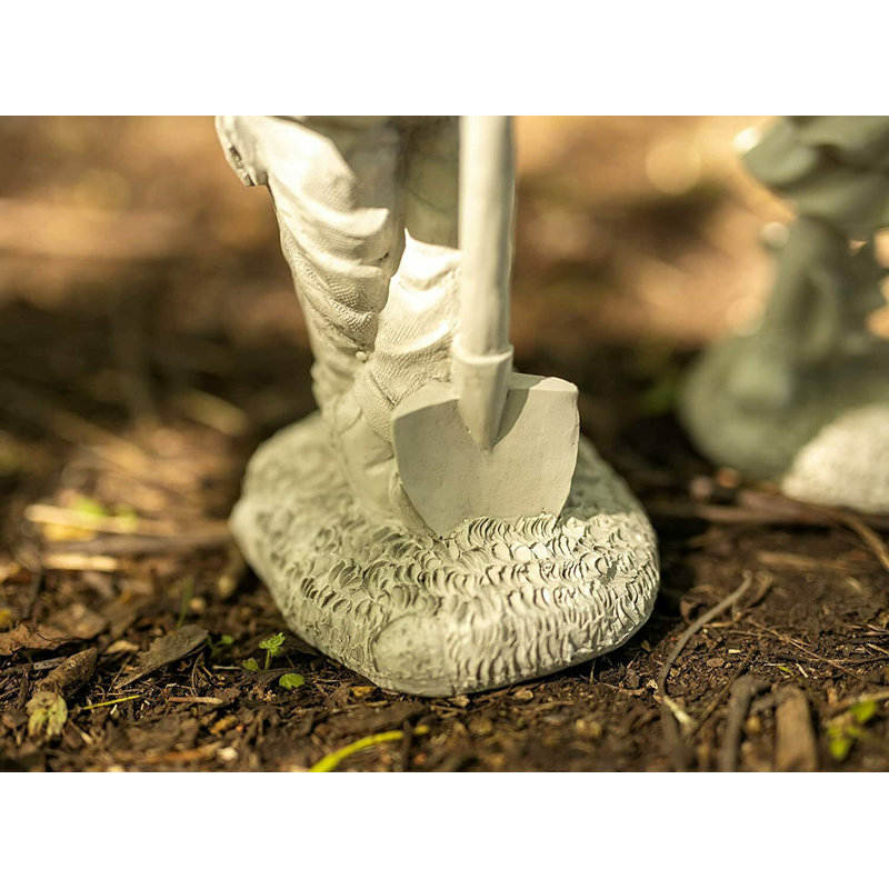 Aairah Plastic Garden Statue
