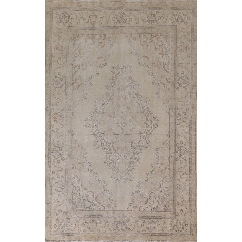 Tapis traditionnel en laine vieilli 7 x 10