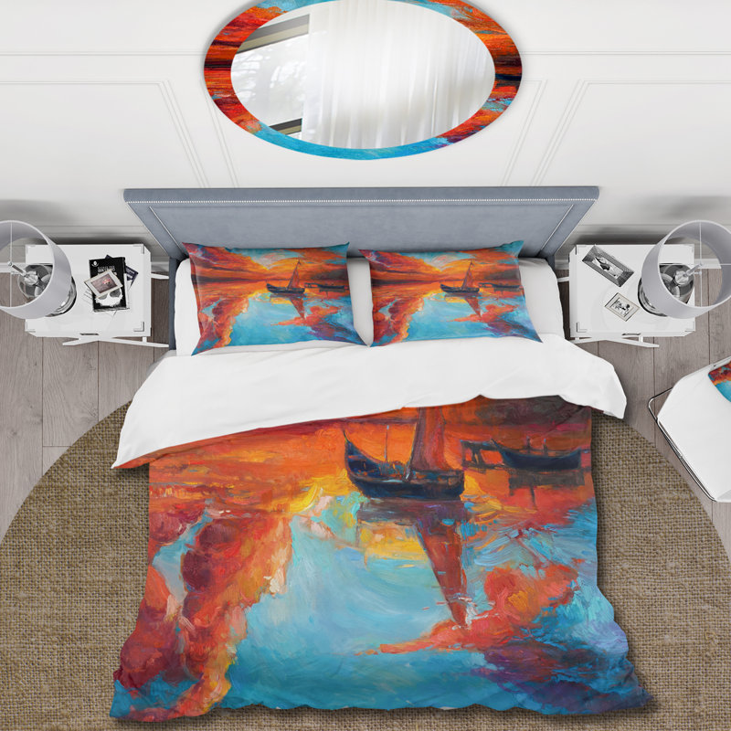 Petit bateau pendant un coucher de soleil rouge foncé - Ensemble de housse de couette nautique et côtier - Polyester en microfibre