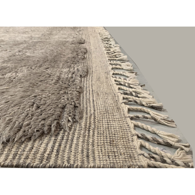 Tapis noué à la main unique en son genre