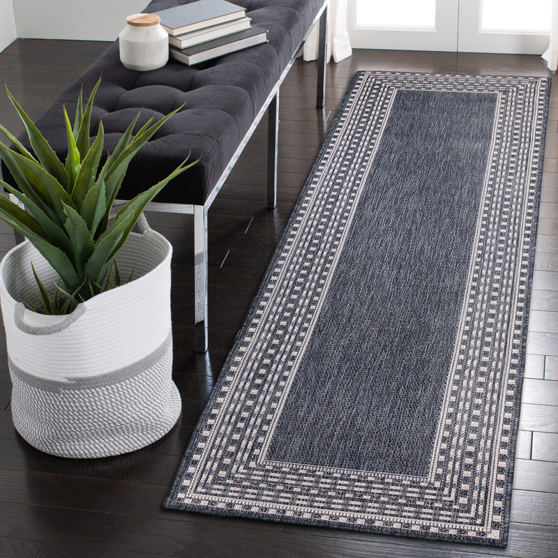 Tukgahgo Striped Indoor / Outdoor Rug, Runner 1'11" x 7'6"