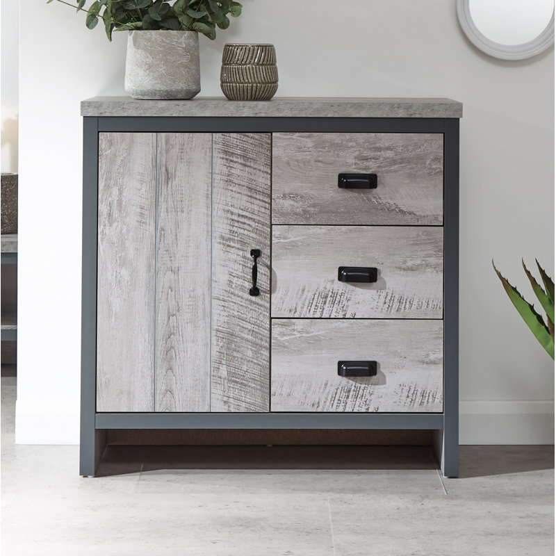 Gilcrease 77.8cm Sideboard