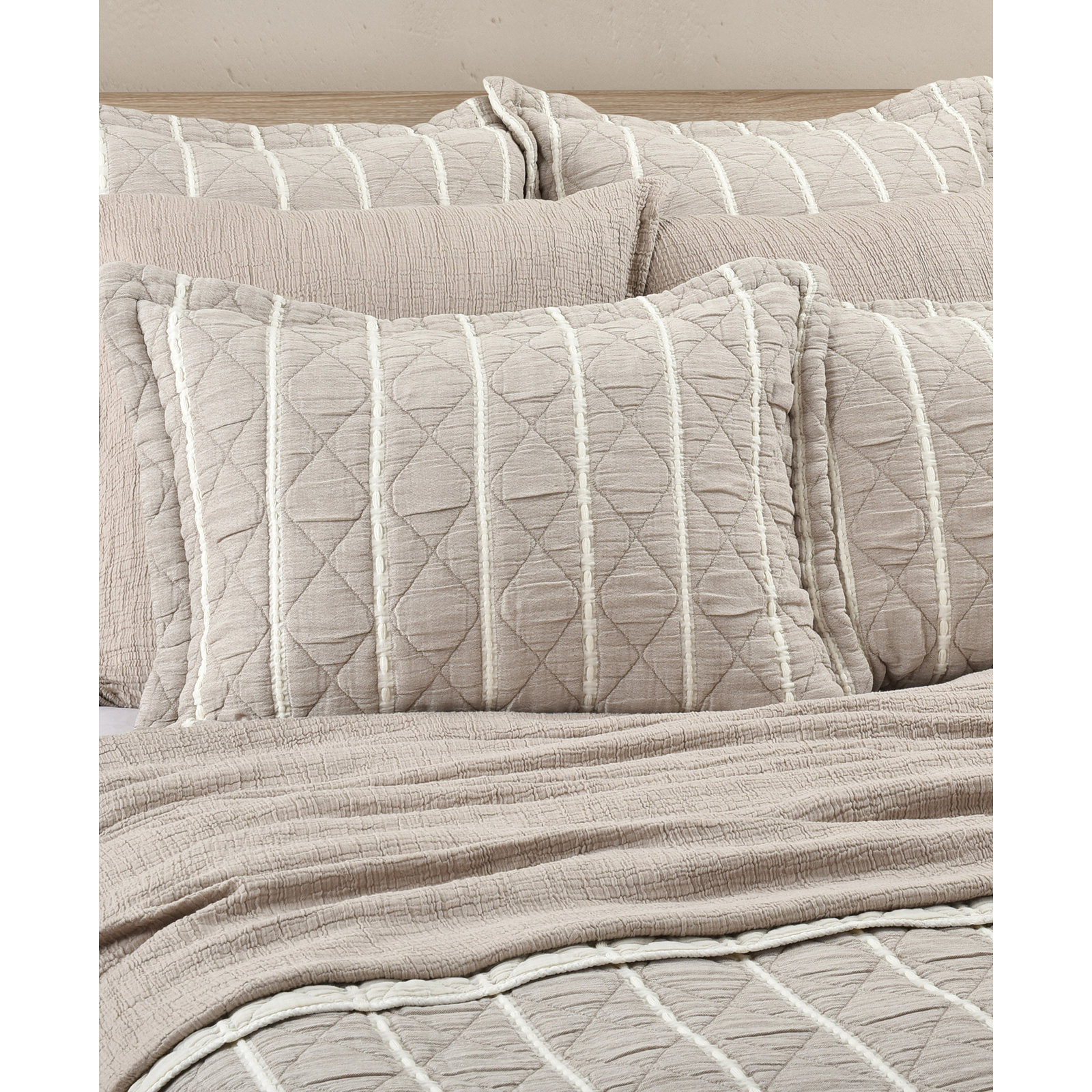 Pacifica Sham, King, Sand