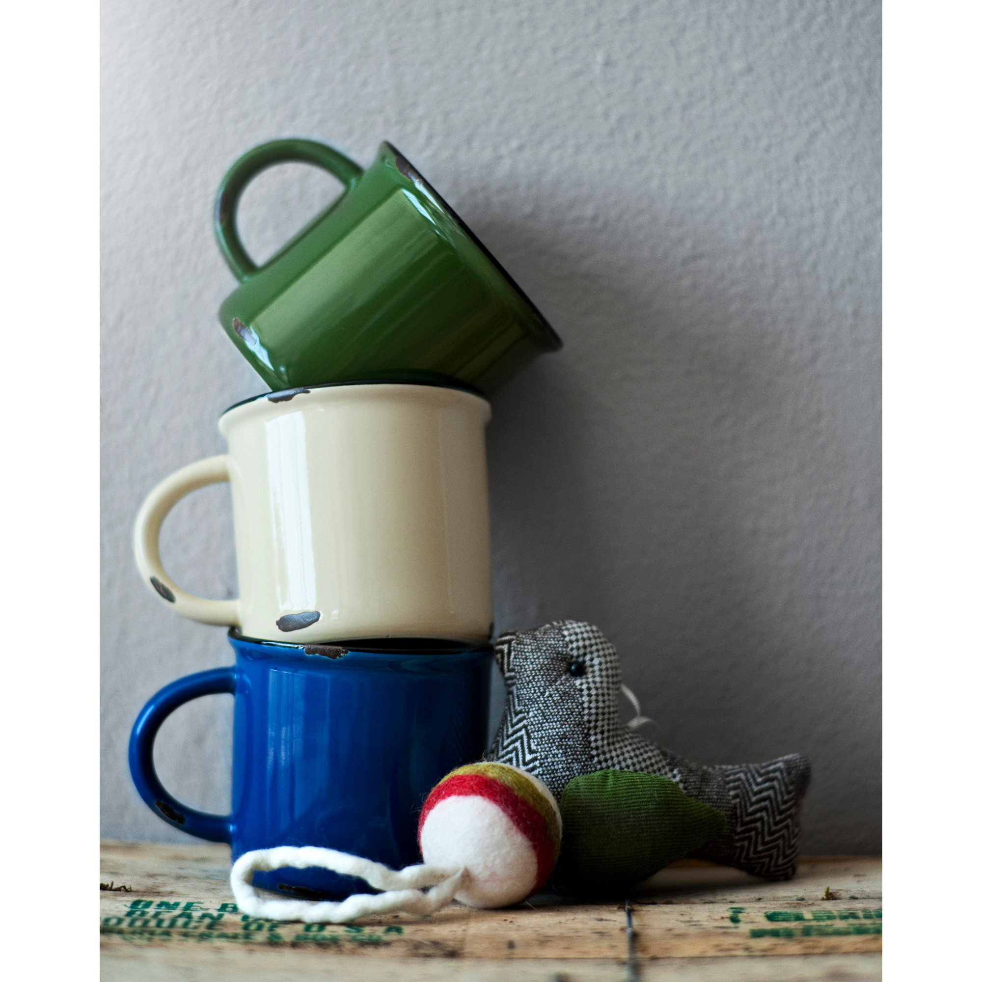 Canvas Home Tinware Stoneware Coffee Mug 16oz, Red/White/Green/Black
