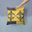  Coussin Fleur de lis 14 po