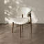 Chaises de salle à manger modernes de style Mid-Century beige, chaises de cuisine en bois de chêne massif brun pour la salle à manger, similicuir blanc cassé, aucun assemblage requis-710856563