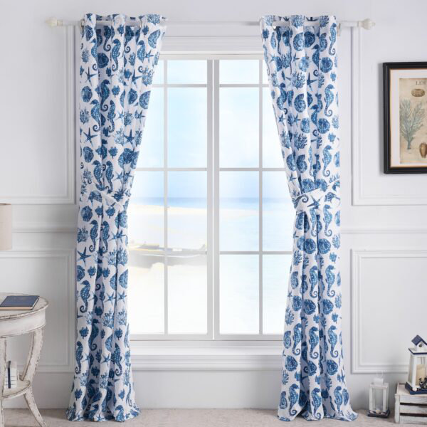 Greenland Fashion Homes Pebble Beach Window Treatments