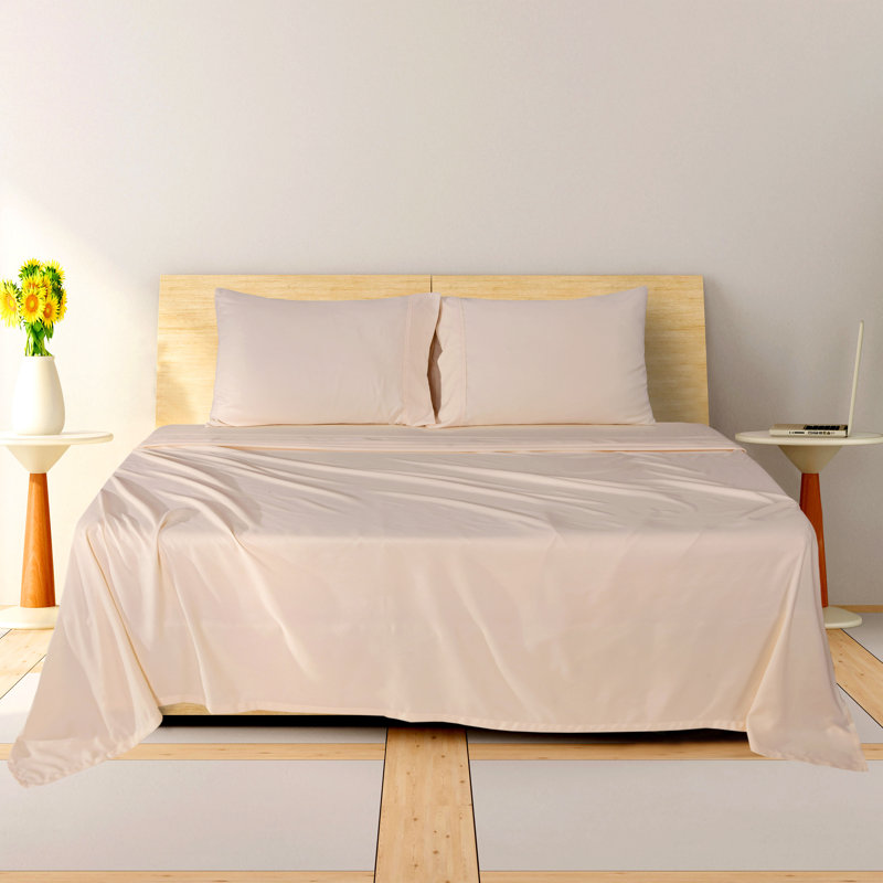 Ensemble de draps en microfibre / polyester à densité de tissage 180 fils Argia, Ivoire