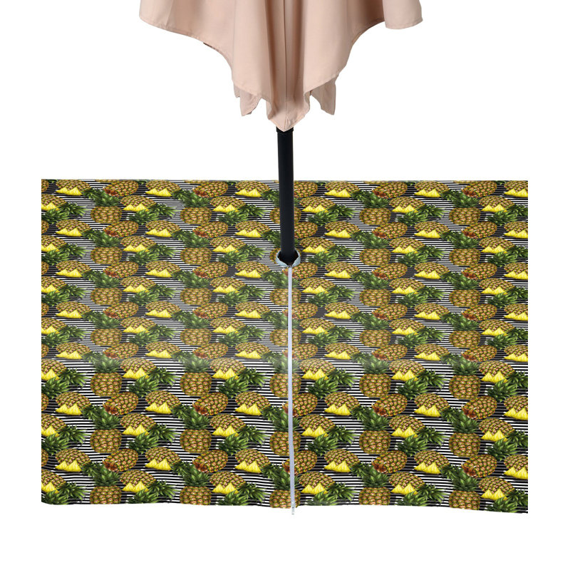 Yoin Geometric Tablecloth, 104" x 60"