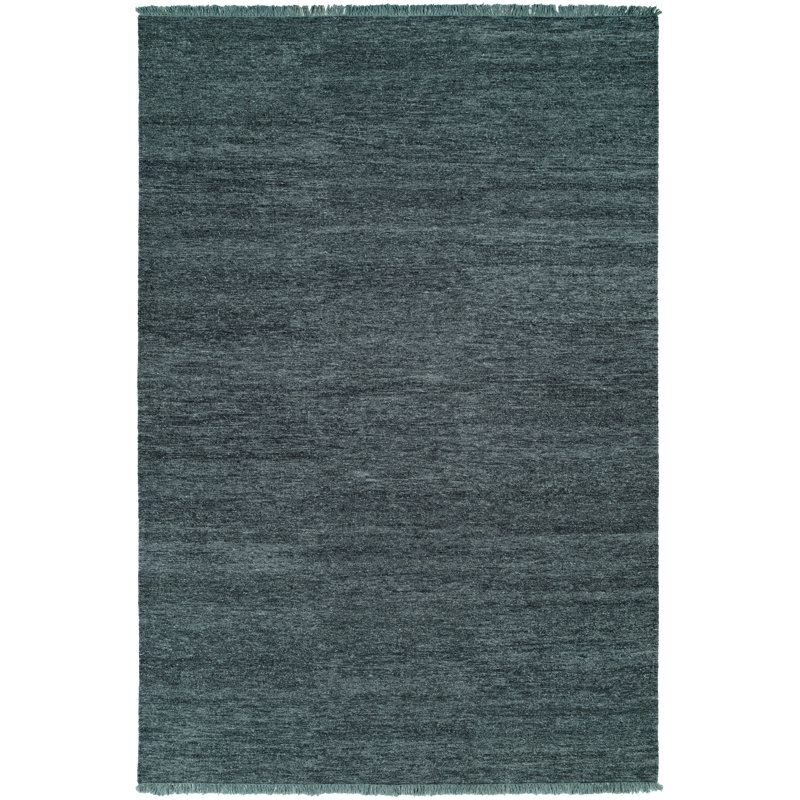 Sumak Hand Woven Wool Area Rug, Rectangle 6' x 9'