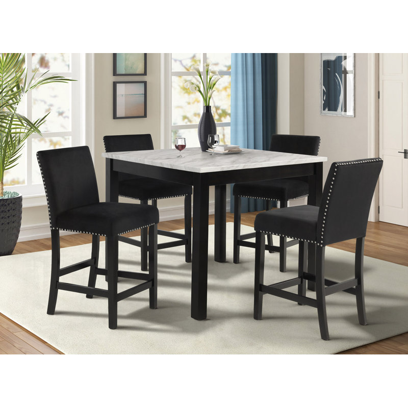 Ensemble de salle à manger à hauteur de comptoir 5 pièces Carré Faux Table de marbre Velours rembourré capitonné chaises à clous Pieds en bois Mobilier de salle à manger