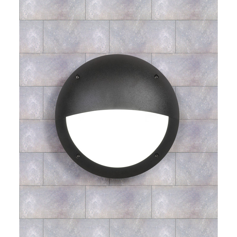 Telly Outdoor Bulkhead Light, Incandescent, Black