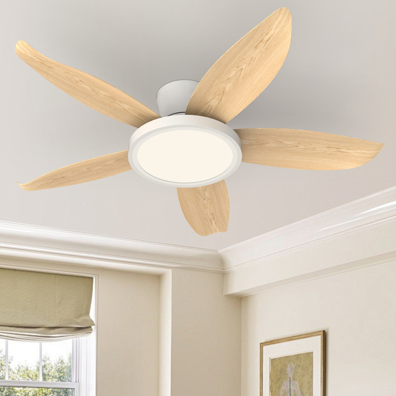Ventilateur de plafond réversible à DEL à 5 pales de 42 po avec lumière et télécommande Damekia, Bois naturel / blanc