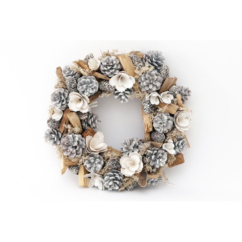 Fresh (Live) Pine 32cm Wreath