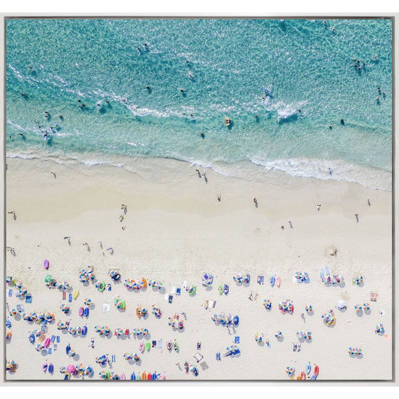 «Bird's Eye View» par Yaffa G - reproduction sur toile, Cadre gris, H 38 po x l 41 po