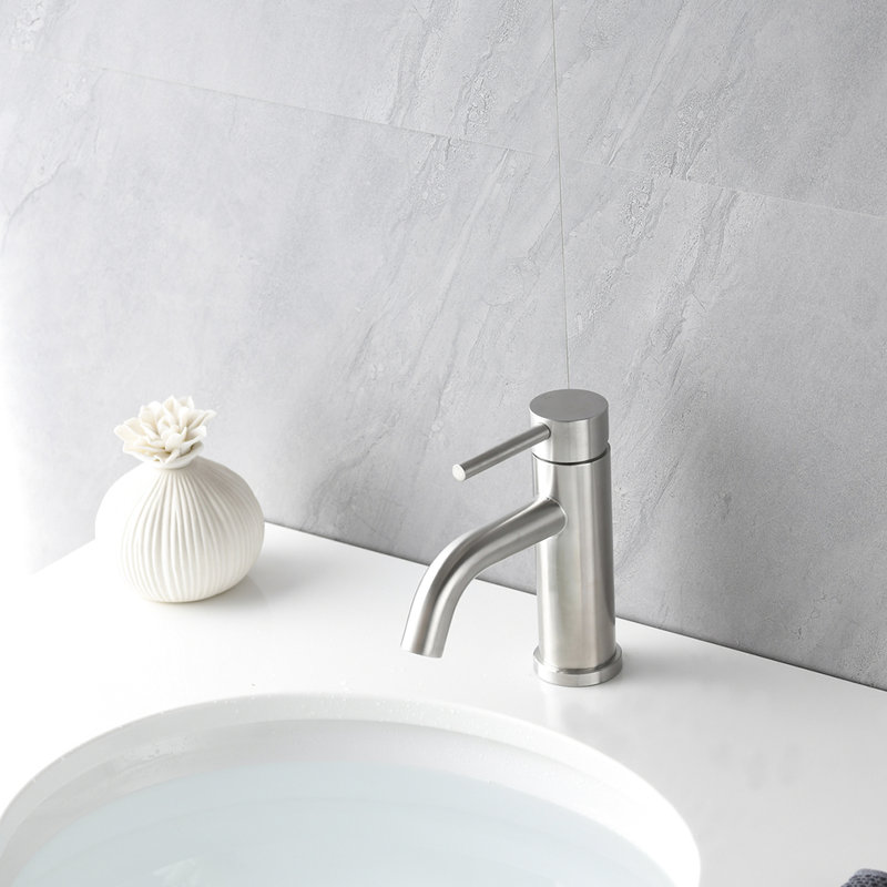 Robinet de salle de bain à un trou, finition en acier inoxydable nickel brossé, jet aéré en cascade, base en laiton simple, installation, Spot, moderne, utilisation domestique