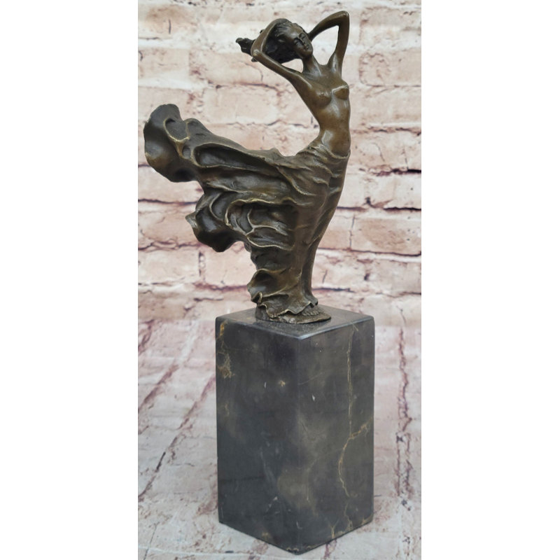Sculpture femme sirène déesse de la mer