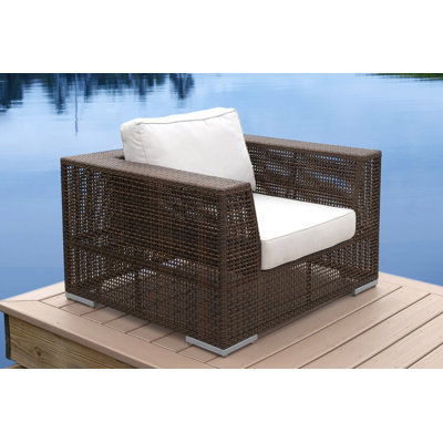 Daltan Wicker Outdoor Lounge Chair