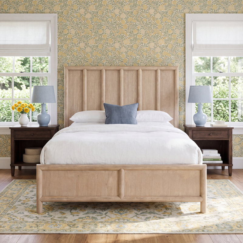 Colleen Wood Bed, Queen