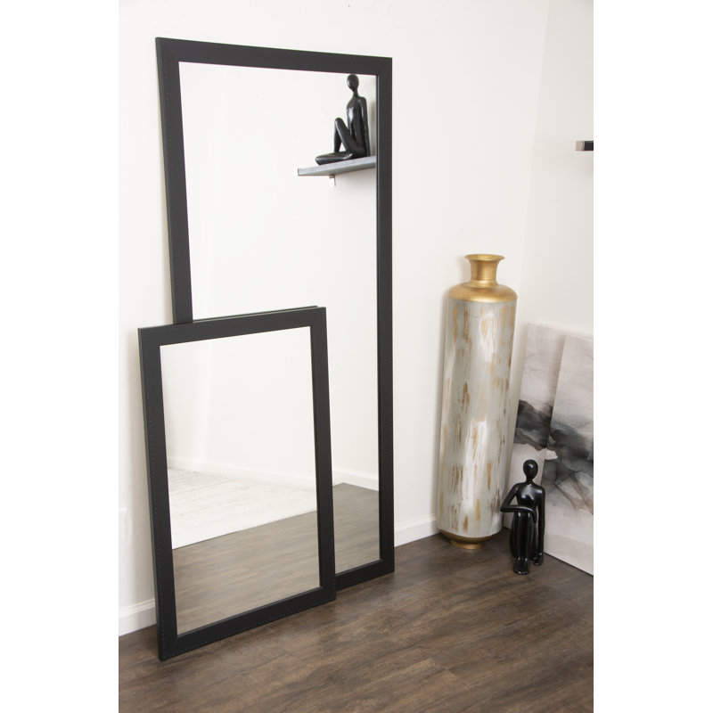 Miroir décoratif Amany Gallery, 69 po x 19,5 po, Noir mat