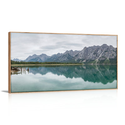 Ensemble de 1 tableau sur toile représentant un lac de montagne