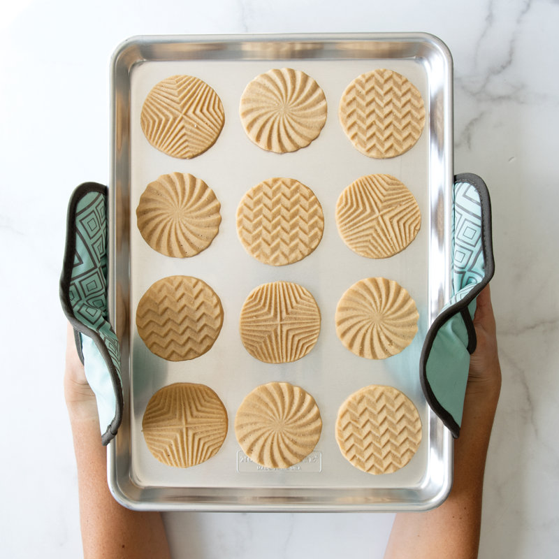 Nordic Ware Bundt Hot Pad