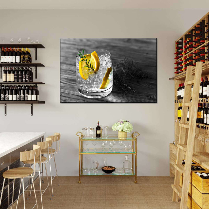 Sur toile, H 30 po x l 20 po x P 1,25 po