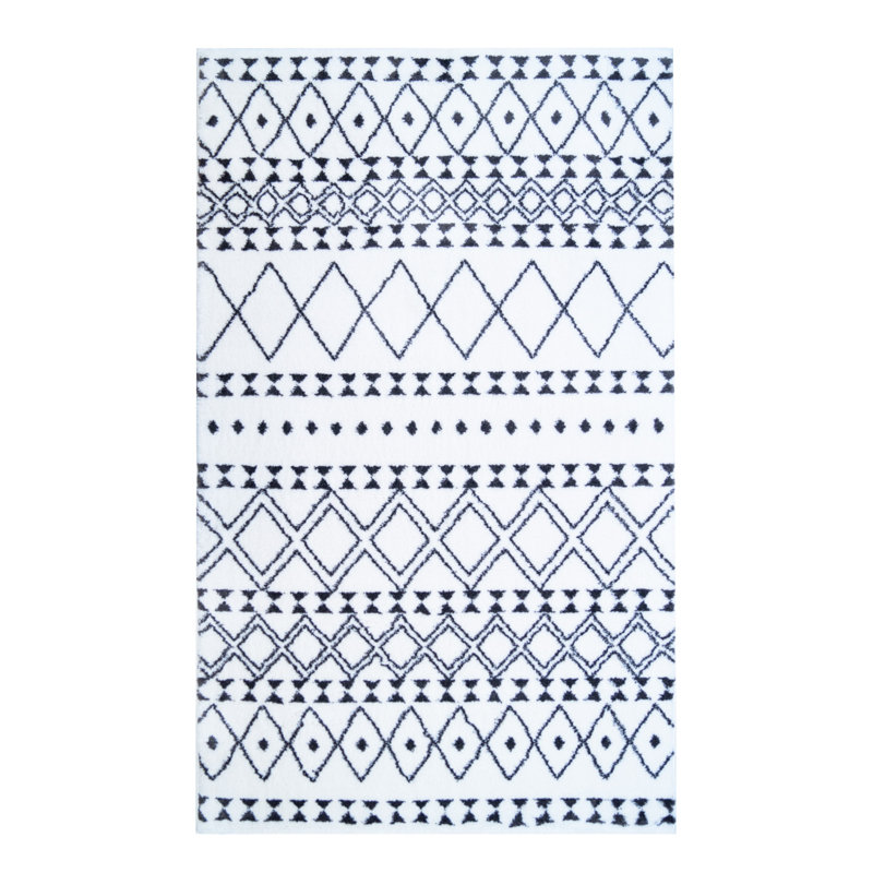 Tapis géométrique blanc / bleu Berwick, Rectangle 3 pi 4 po x 5 pi
