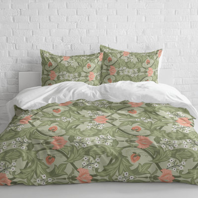 Ogee Leaf 3- Piece Decorative Lightweight Comforter Set
