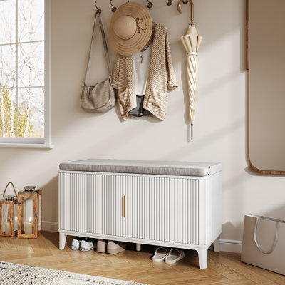 39.4" Fluted Shoe Cabinet Storage With Bench, 2-tier Entryway Bench With Adjustable Shelves And Detachable Cushioned Seat