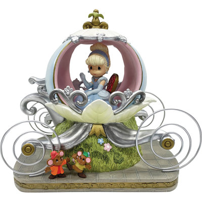 Precious Moments Disney Cinderella in Carriage Light Up Musical Figurine 6.5 Inch