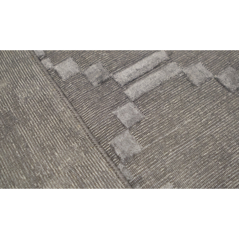 Wool Geometric Area Rug in Silver