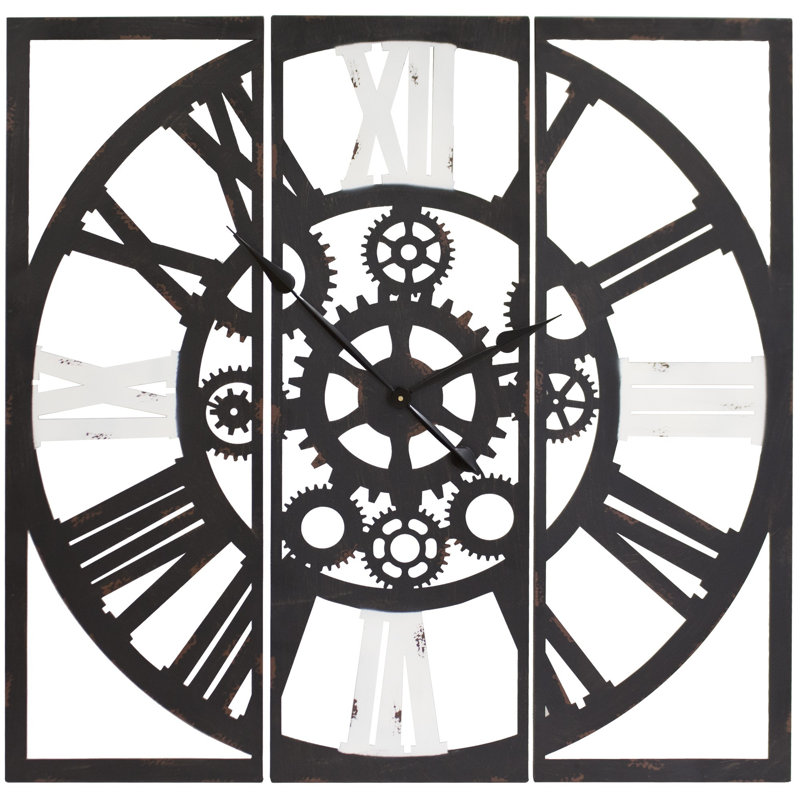 Alminus Metal Wall Clock