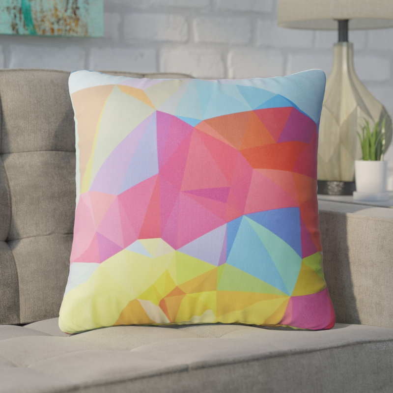 Coussin Three of the Possessed Crystal Crush, 18 po x 18 po