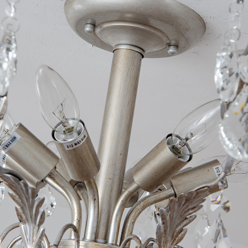 Lustre classique / traditionnel à 8 lumières Aletia