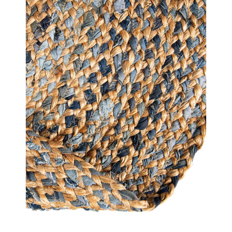 Alarik Animal Print Indoor Rug, Round 4'1"