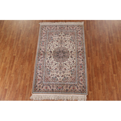 Tapis persan Ispahan 5 x 8
