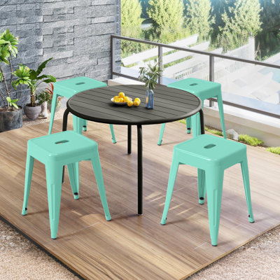 Tabourets en métal Juddson, chaises de salle à manger en métal sans dossier pour la cuisine intérieure et extérieure