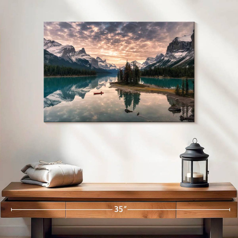 Alvord faisant du canot sur le lac Maligne, H 16 po x l 24 po