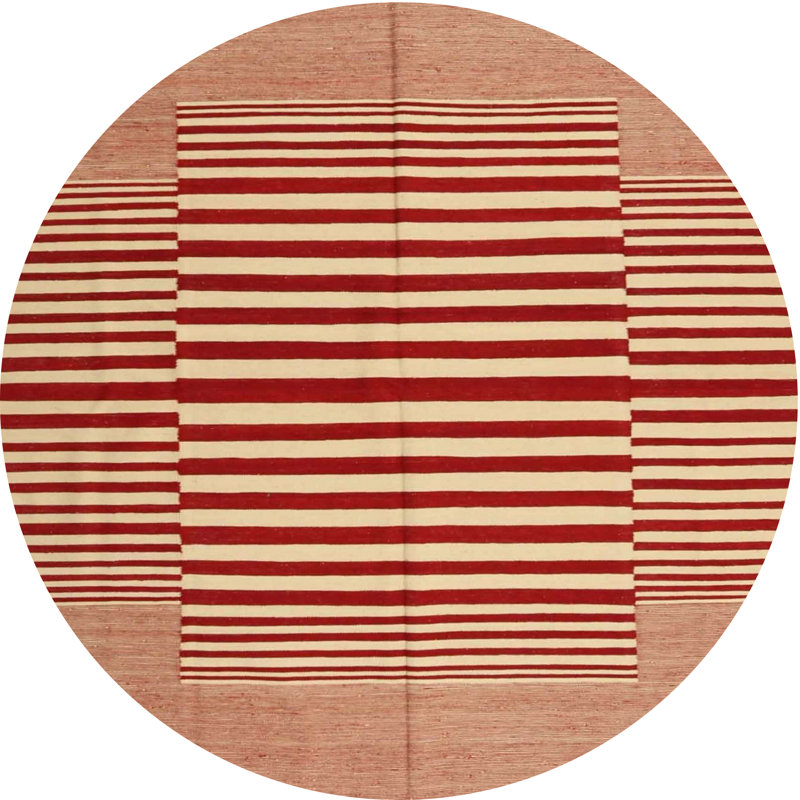 Tapis rouge contemporain, Rond 3 pi